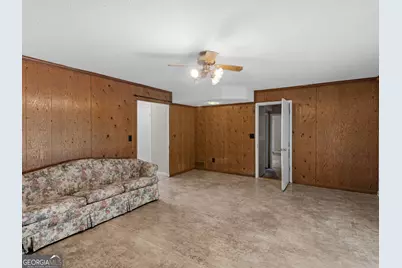 915 Strawberry Court, Ellenwood, GA 30294 - Photo 18