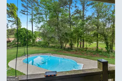 915 Strawberry Court, Ellenwood, GA 30294 - Photo 22