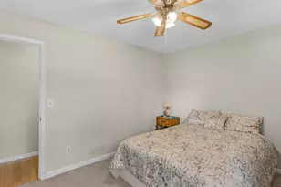 915 Strawberry Ct, Ellenwood, GA 30294 - Photo 10