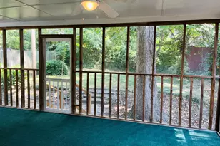 25 St Clair St, Newnan, GA 30263 - Photo 32