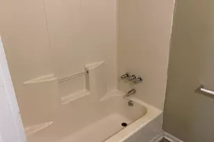 23 E New St, Winder, GA 30680 - Photo 8