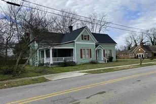 23 E New St, Winder, GA 30680 - Photo 1