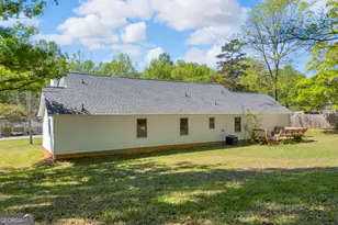 172 Lewis Cir, Commerce, GA 30529 - Photo 38