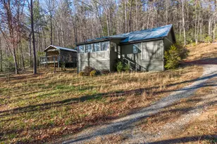 121 Waterfalls Wy, Clarkesville, GA 30523 - Photo 4