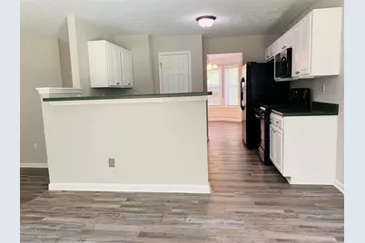 325 Barrington Grange Drive, Sharpsburg, GA 30277 - Photo 14