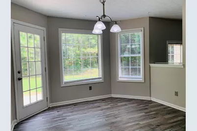 325 Barrington Grange Drive, Sharpsburg, GA 30277 - Photo 12