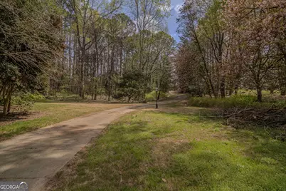 2265 Castle Lake Drive, Tyrone, GA 30290 - Photo 16