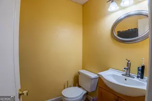 251 Chadwick Cir, Macon, GA 31210 - Photo 6