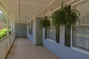 236 Hunting Ct, Jonesboro, GA 30236 - Photo 2