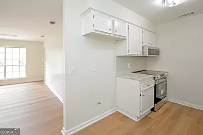 127 Greenbriar Court, Savannah, GA 31419 - Photo 12