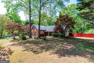 174 Lauren Marie Dr, Braselton, GA 30517 - Photo 2