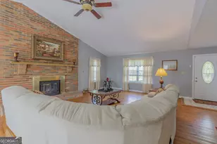 197 Lynn Trail, La Fayette, GA 30728 - Photo 4