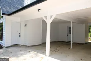 895 Waterview Dr, Lagrange, GA 30240 - Photo 8