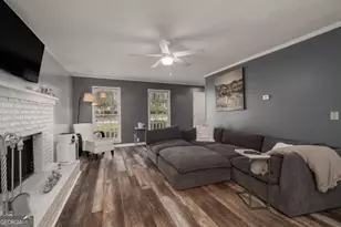 23 Peggy Ct NW, Marietta, GA 30064 - Photo 4