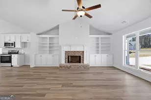 252 Mockingbird Ln, Winder, GA 30680 - Photo 2