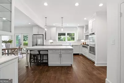 3975 Peachtree Dunwoody Road NE, Atlanta, GA 30342 - Photo 8