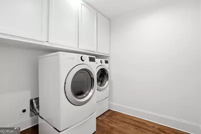 3975 Peachtree Dunwoody Road NE, Atlanta, GA 30342 - Photo 32