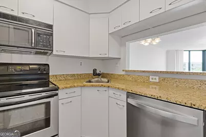 2870 Pharr Court S #1209, Atlanta, GA 30305 - Photo 6