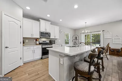 215 Holm Place, Saint Marys, GA 31558 - Photo 8