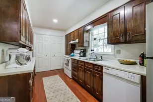 240 Clifton Dr, Athens, GA 30606 - Photo 14