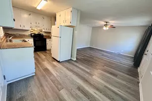 514 S Broad St, Toccoa, GA 30577 - Photo 6