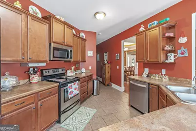 386 Sterling Meadows Court, Demorest, GA 30535 - Photo 10