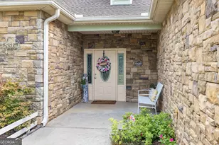 386 Sterling Meadows Ct, Demorest, GA 30535 - Photo 2