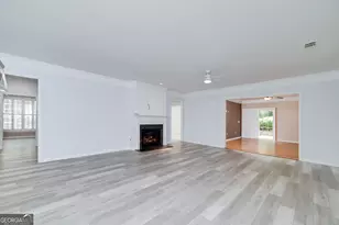 700 Buttercup Dr, Griffin, GA 30223 - Photo 14