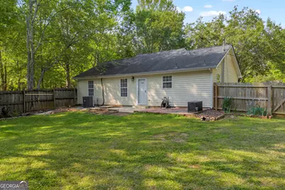 40 Mimosa Street, Winder, GA 30680 - Photo 6