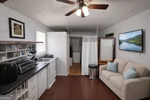 2298 Tilson Cir, Decatur, GA 30032 - Photo 4