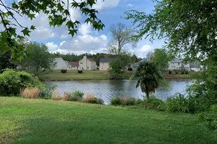 145 Harbour Lake Dr, Fayetteville, GA 30215 - Photo 2