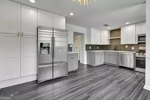 3135 Buford Hwy NE, Atlanta, GA 30329 - Photo 12