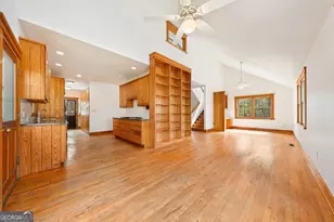 345 Three Oaks Dr, Athens, GA 30607 - Photo 10