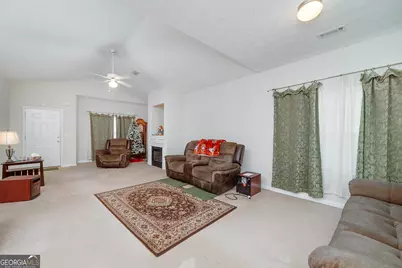 140 Astilbe Meadow Drive, Locust Grove, GA 30248 - Photo 8