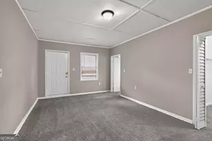 2729 Caribou Courts, Morrow, GA 30260 - Photo 4