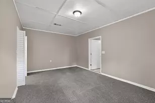 2729 Caribou Courts, Morrow, GA 30260 - Photo 8