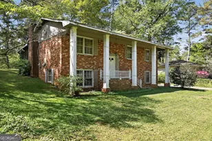 1071 Luther Dr SW, Mableton, GA 30126 - Photo 2