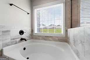 413 Shoshone Cir, Kathleen, GA 31047 - Photo 34