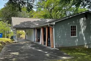 2260 Carver Dr NW, Atlanta, GA 30314 - Photo 12