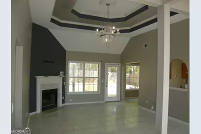 1677 Summit Creek Way SW, Loganville, GA 30052 - Photo 4