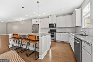 4239 Hickory Pne Aly, Doraville, GA 30360 - Photo 12