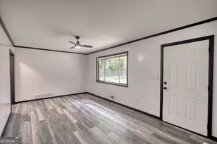 555 Joy St, Jackson, GA 30233 - Photo 16