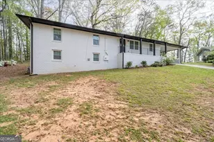 641 Amber Pl SW, Marietta, GA 30060 - Photo 2