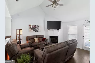 335 Colley Street, Grantville, GA 30220 - Photo 4