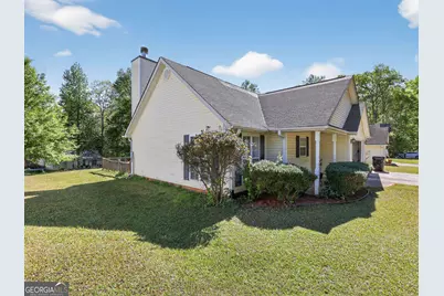 335 Colley Street, Grantville, GA 30220 - Photo 2