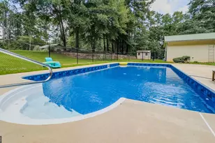 90 Howard Rd, Senoia, GA 30276 - Photo 2