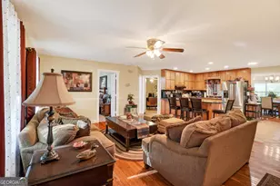 227 Shady Ln, Williamson, GA 30292 - Photo 10