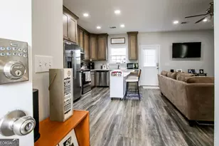 11769 Henry St, Claxton, GA 30417 - Photo 12