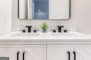 453 Folk Ave, Woodbury, GA 30293 - Photo 16