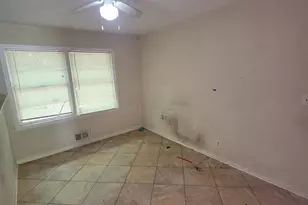 6301 Stillwater Dr, Riverdale, GA 30274 - Photo 2